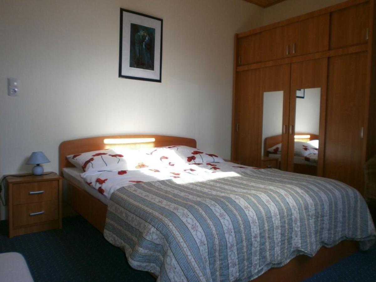 Feher Rozsa Apartman チェーセクトマイ エクステリア 写真